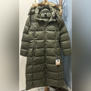 The North Face Antero Down Long Parka.Brand New w/ tags. Sz L Slim Fit*Gorgeous*